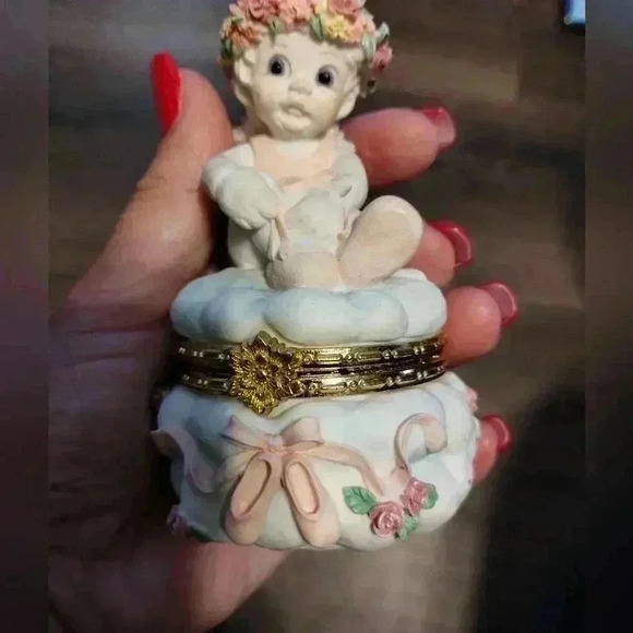 Angel trinket box - Picture 1 of 6